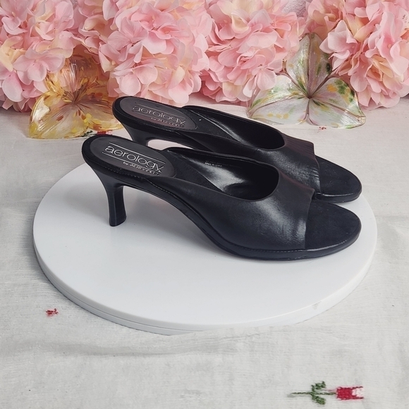 Aerology by AER0SOLES Sling Pump Open Toe Beige Leather Rubber Sole Size: 7 - Picture 8 of 12